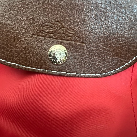 RED FAUX LONGCHAMP PURSE - Picture 3 of 5